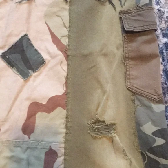 Upcycled patched BDG free people mountaineer camouflage military army camo skirt - Picture 7 of 16